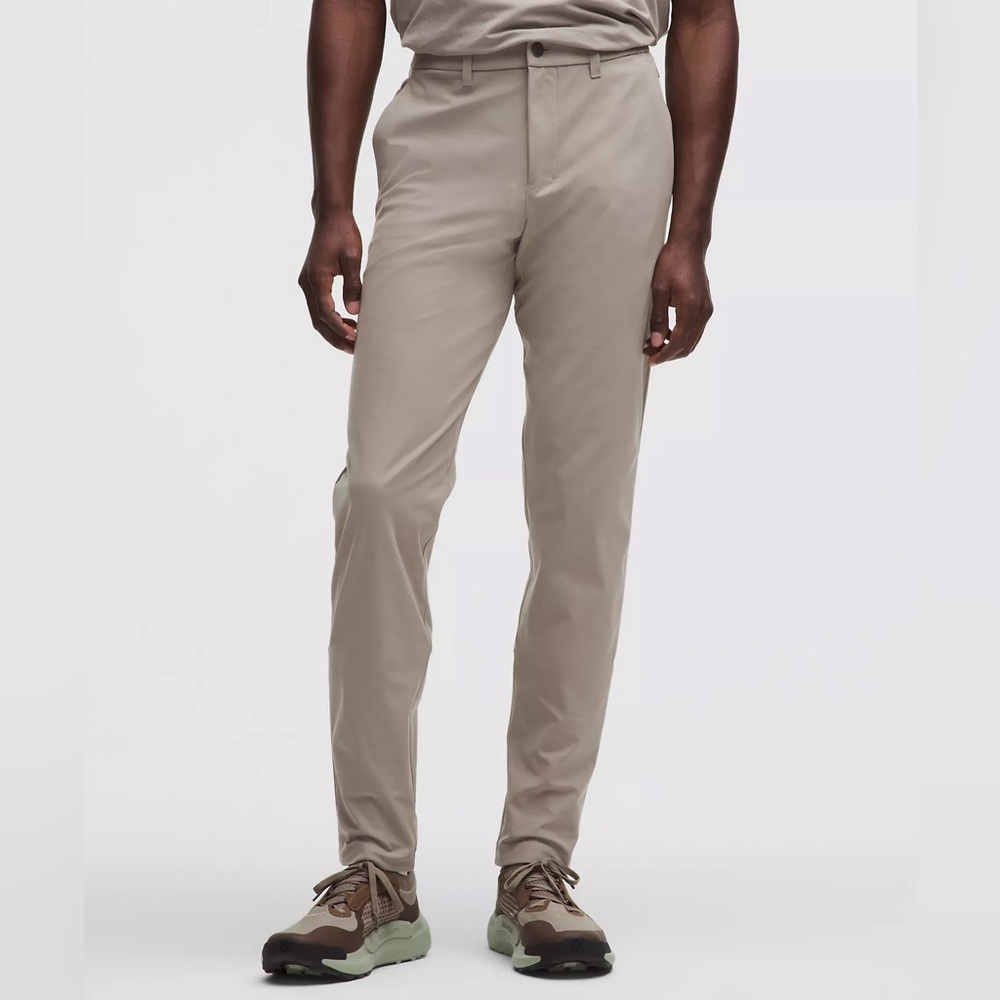 Lululemon men’s ABC Slim-Fit Trouser 34W / 31L” Warpstreme size 34 khaki color